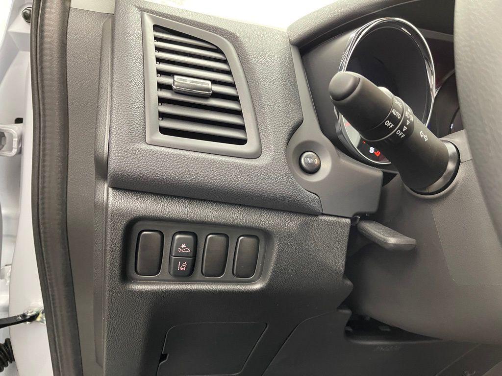 new 2025 Mitsubishi Outlander Sport car, priced at $25,565