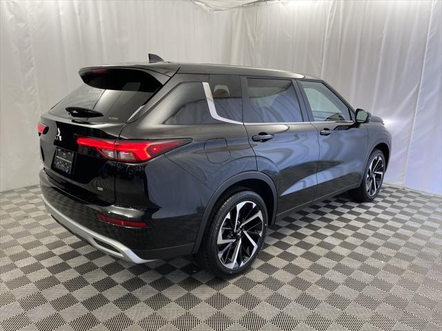 new 2024 Mitsubishi Outlander car, priced at $38,665