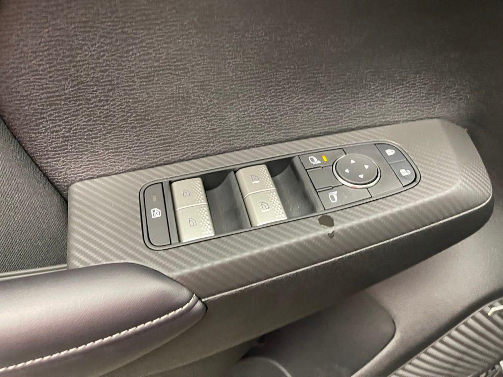 new 2025 Mitsubishi Outlander car, priced at $31,720