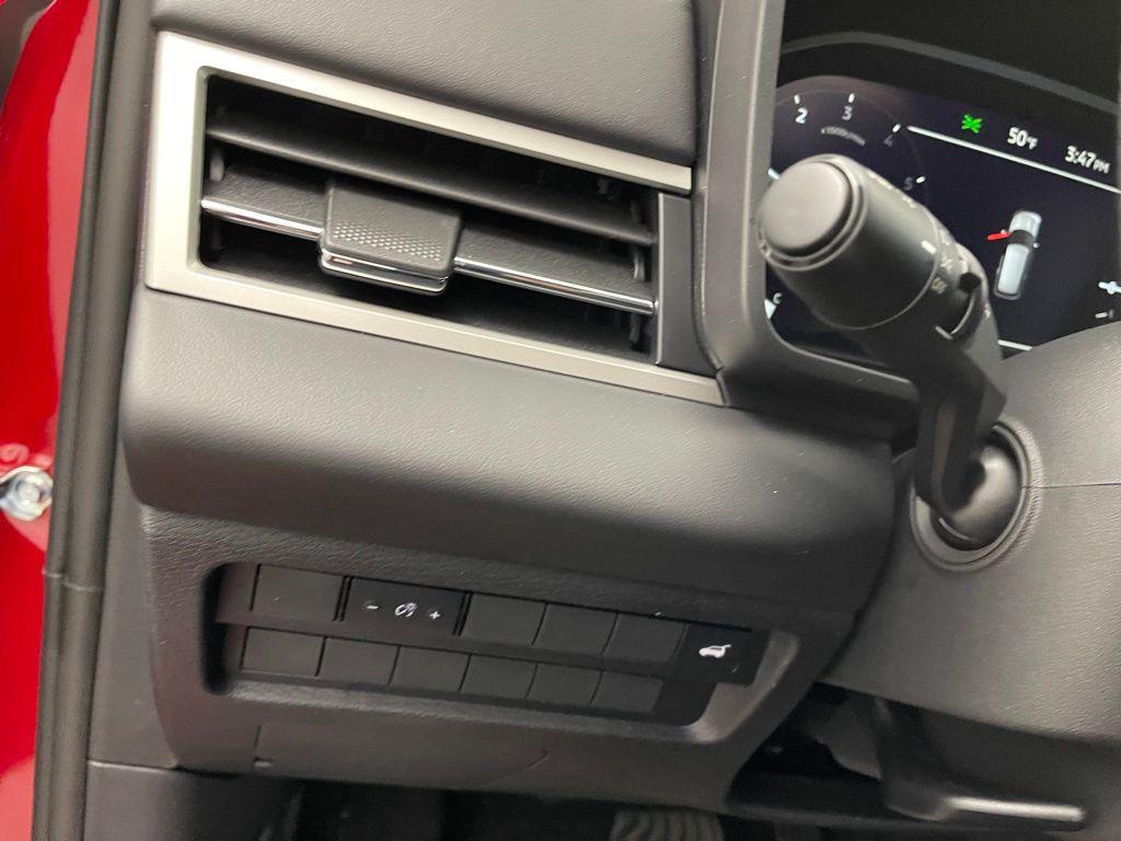 new 2025 Mitsubishi Outlander car, priced at $37,255