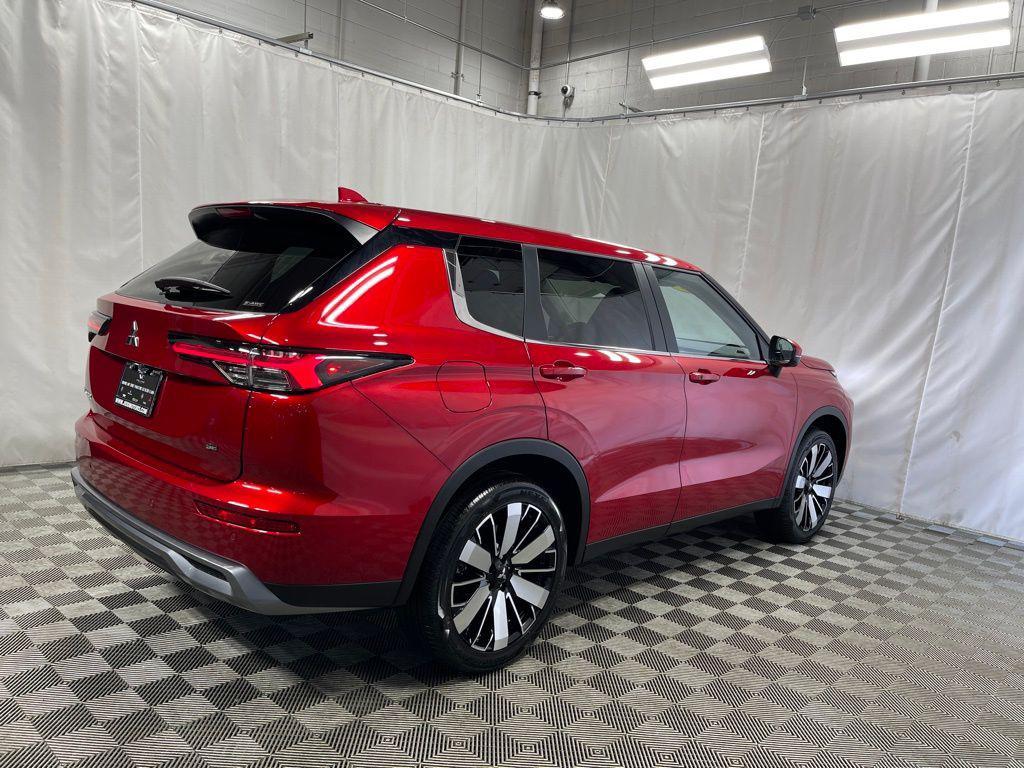 new 2025 Mitsubishi Outlander car, priced at $37,255