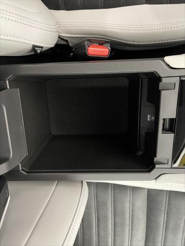 new 2025 Mitsubishi Outlander car, priced at $38,880