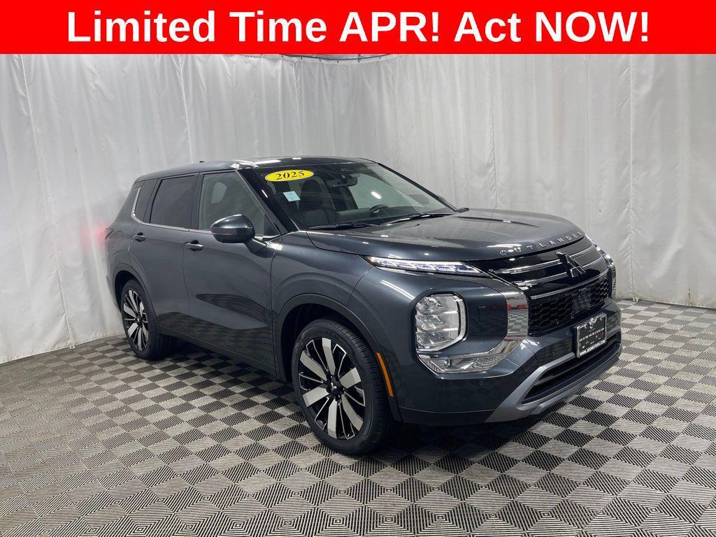 new 2025 Mitsubishi Outlander car, priced at $36,660