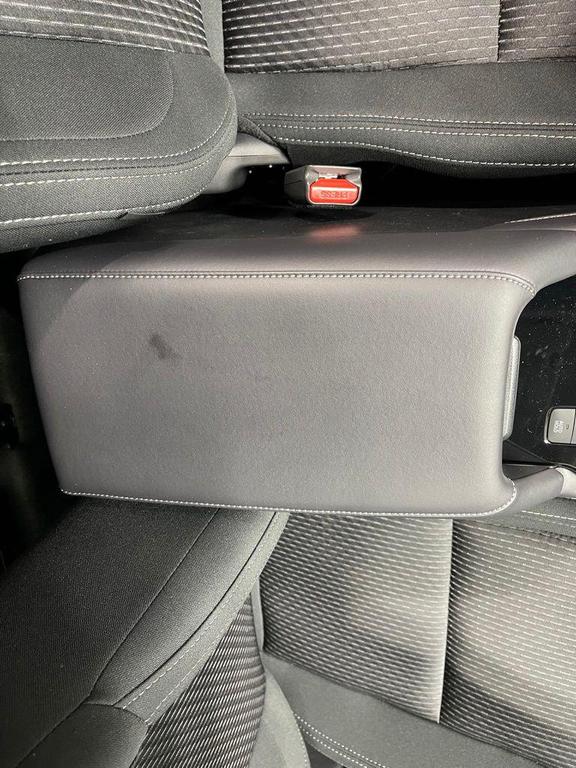 new 2025 Mitsubishi Outlander car, priced at $29,795