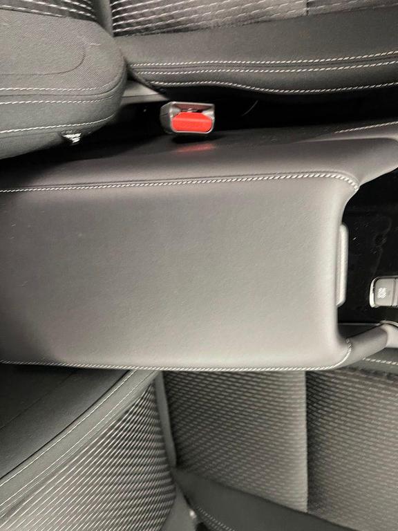 new 2025 Mitsubishi Outlander car, priced at $29,895