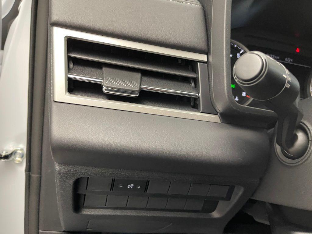 new 2025 Mitsubishi Outlander car, priced at $29,895