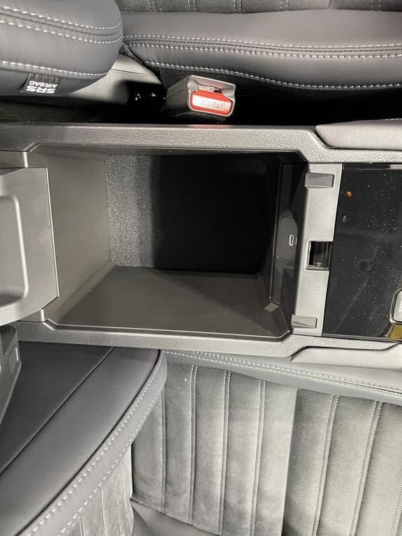 new 2025 Mitsubishi Outlander car, priced at $37,795