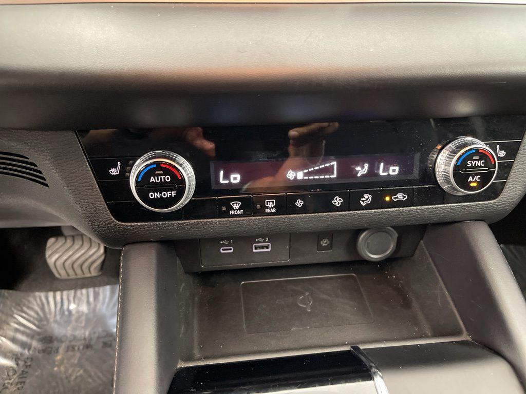 used 2024 Mitsubishi Outlander car, priced at $23,595