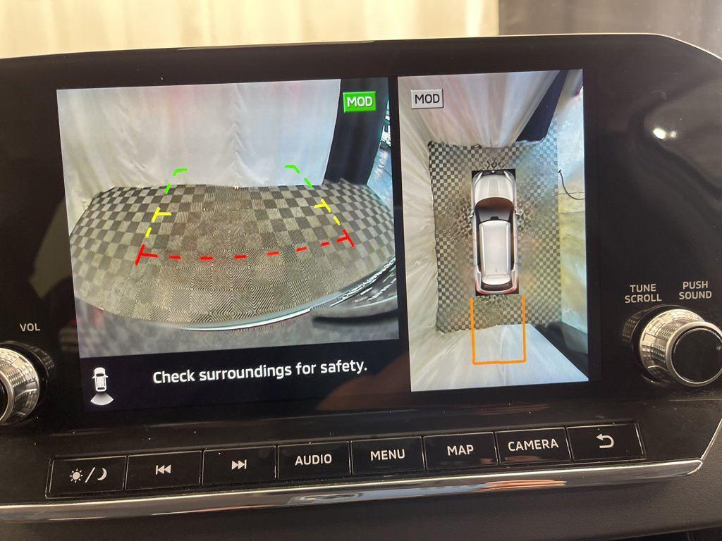 used 2024 Mitsubishi Outlander car, priced at $23,595