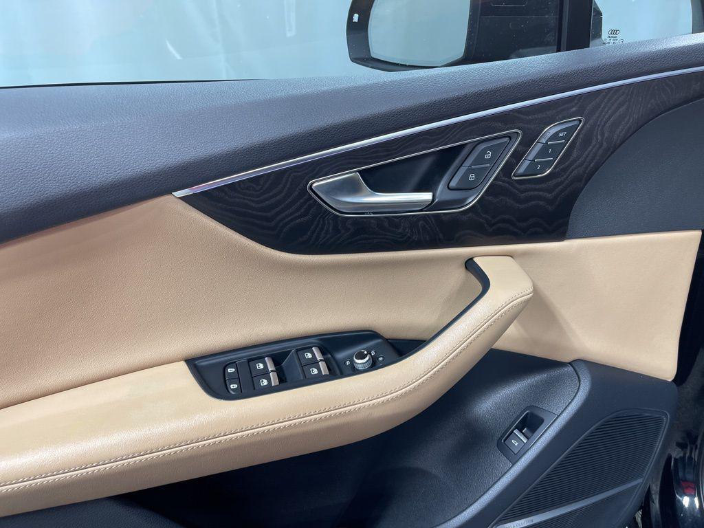 used 2023 Audi Q7 car, priced at $34,985