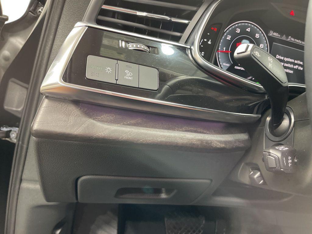 used 2023 Audi Q7 car, priced at $34,985