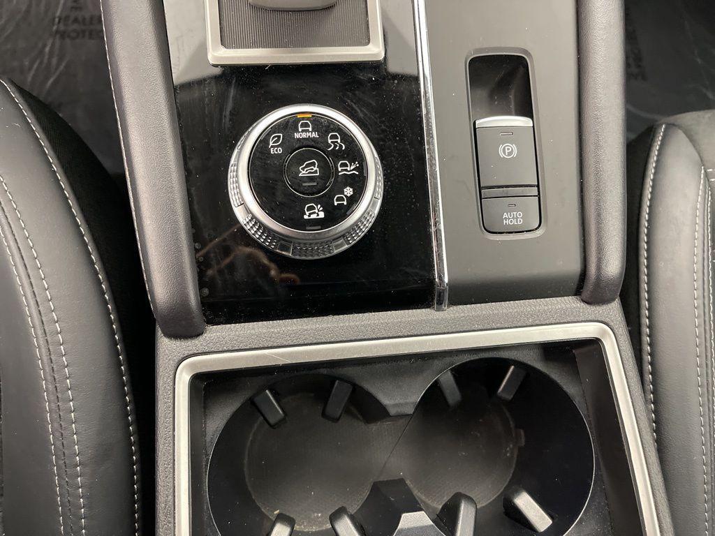 used 2024 Mitsubishi Outlander car, priced at $25,295