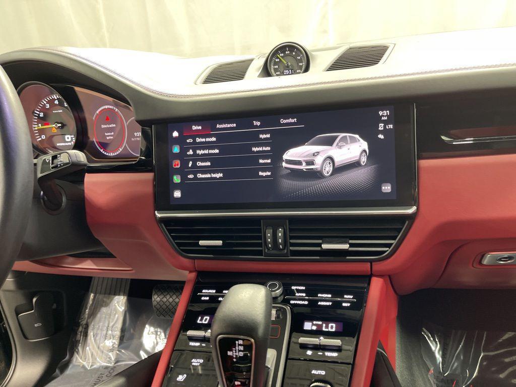 used 2022 Porsche Cayenne car, priced at $64,885