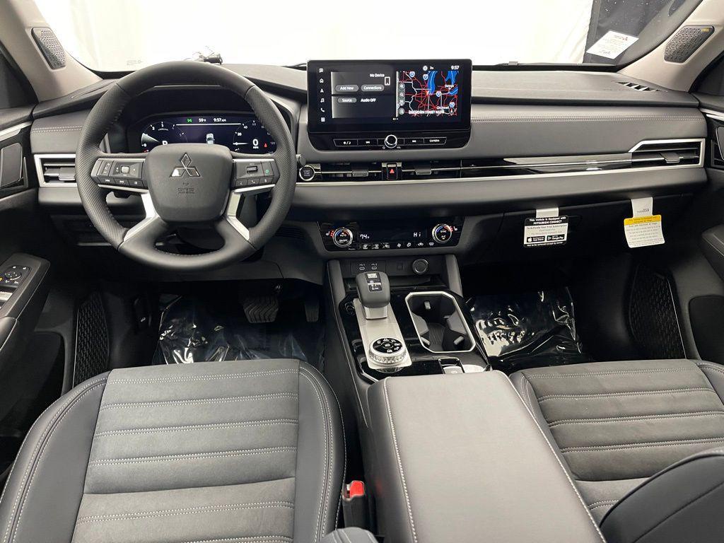 new 2025 Mitsubishi Outlander car, priced at $37,200