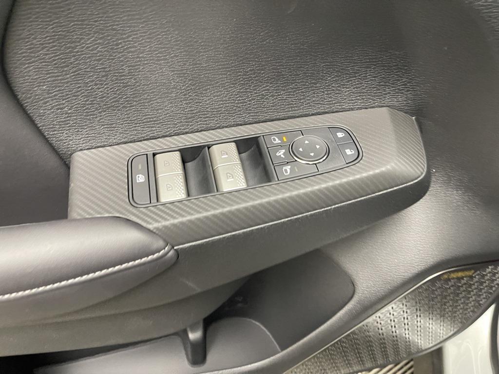 new 2025 Mitsubishi Outlander car, priced at $37,200