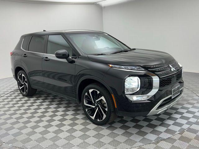 used 2024 Mitsubishi Outlander car, priced at $25,295