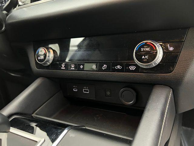 used 2024 Mitsubishi Outlander car, priced at $25,295