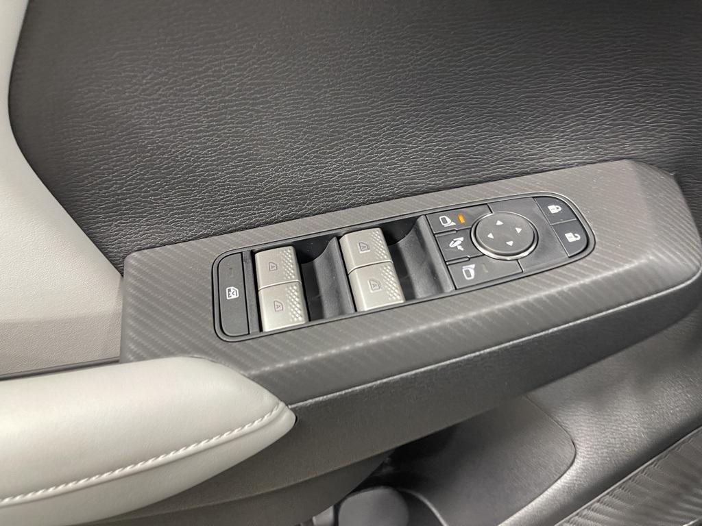 new 2025 Mitsubishi Outlander car, priced at $34,595