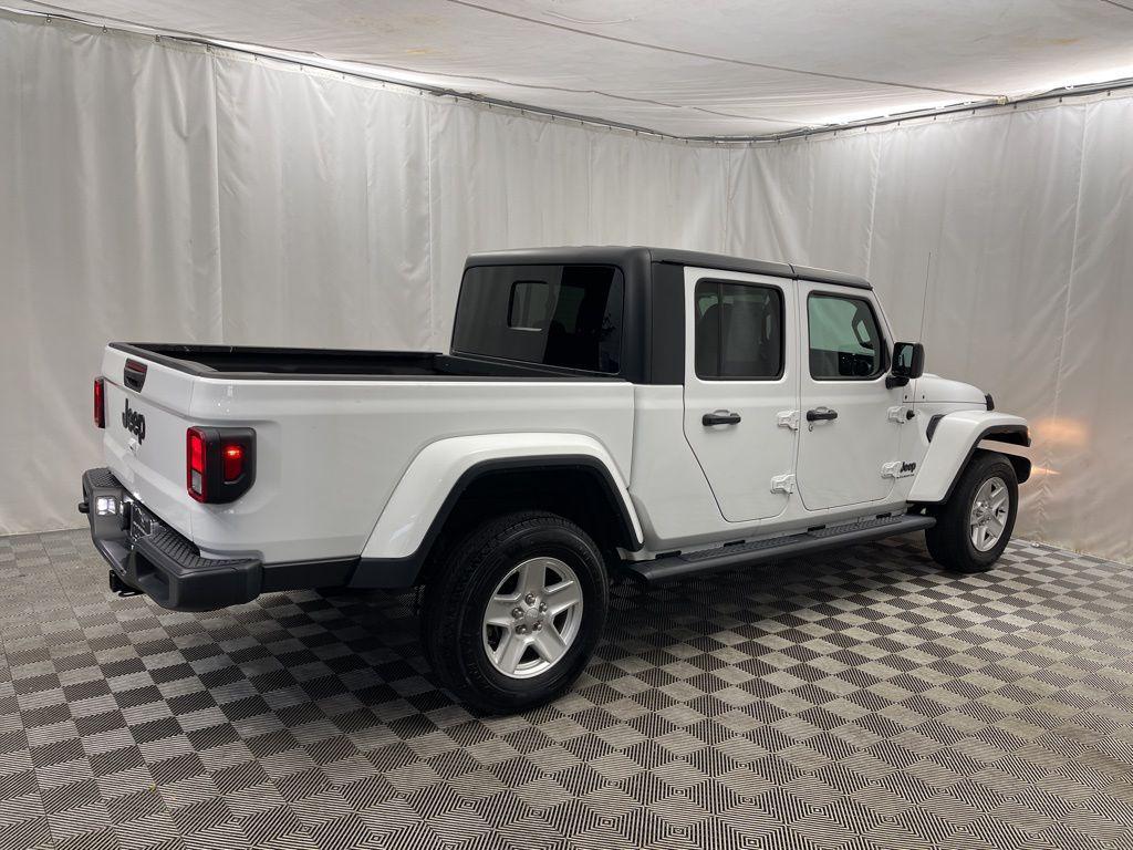 used 2023 Jeep Gladiator car, priced at $26,485