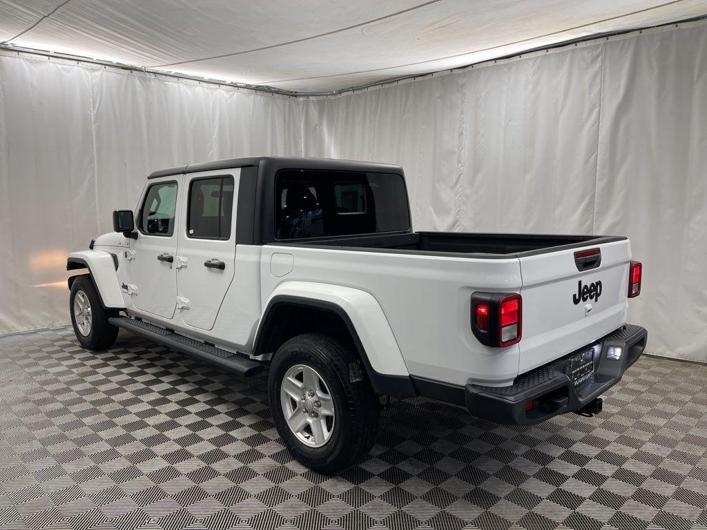 used 2023 Jeep Gladiator car, priced at $26,485