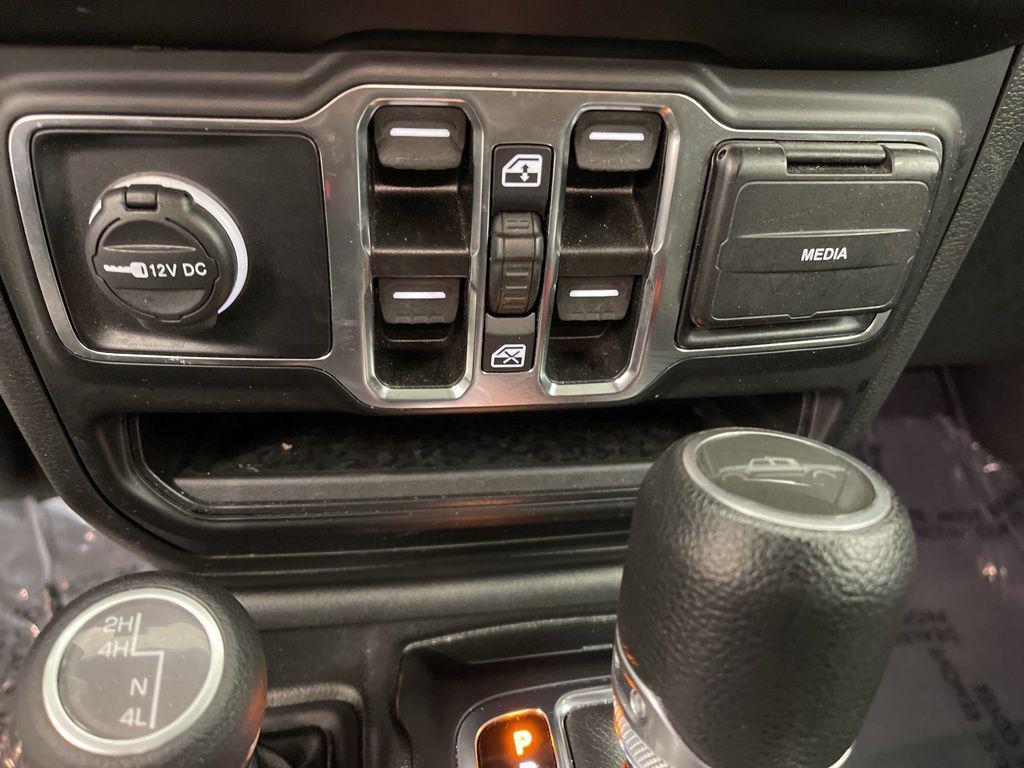 used 2023 Jeep Gladiator car, priced at $26,485