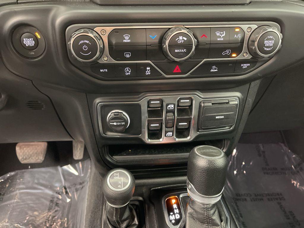 used 2023 Jeep Gladiator car, priced at $26,485