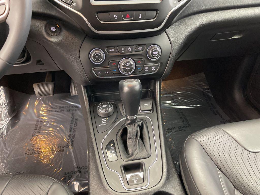 used 2021 Jeep Cherokee car, priced at $21,985