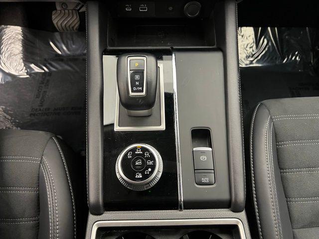 used 2024 Mitsubishi Outlander car, priced at $25,495