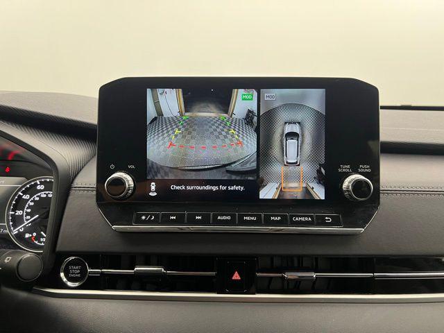 used 2024 Mitsubishi Outlander car, priced at $25,495