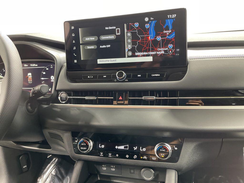 new 2025 Mitsubishi Outlander car, priced at $36,200