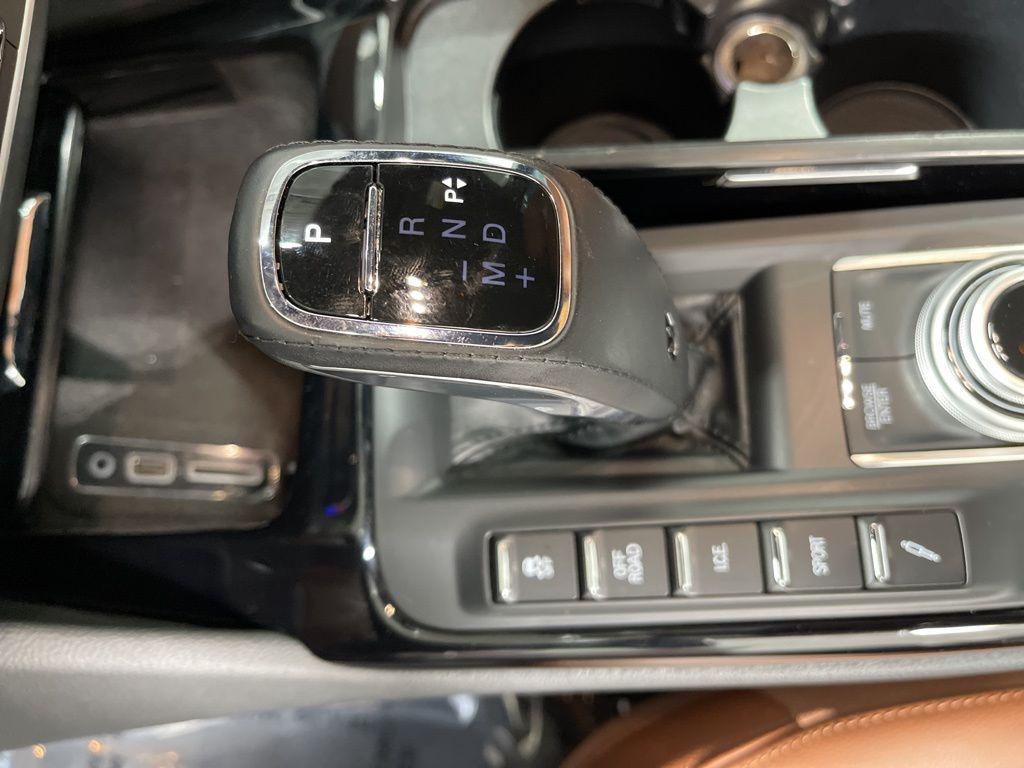 used 2022 Maserati Levante car, priced at $31,985