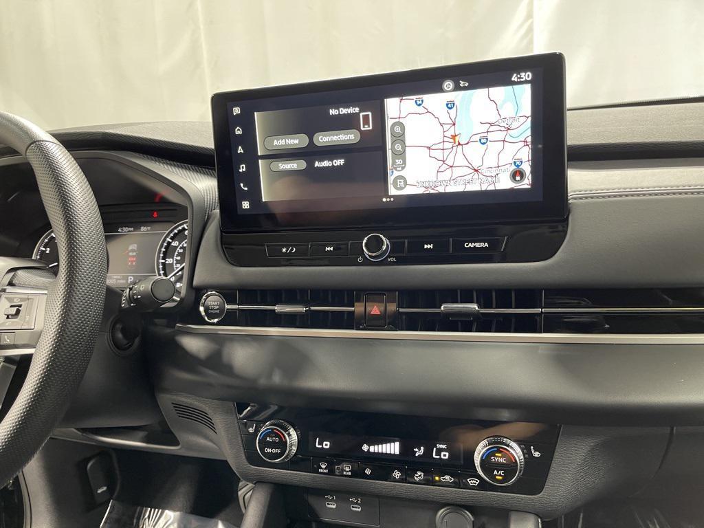 new 2025 Mitsubishi Outlander car, priced at $30,805