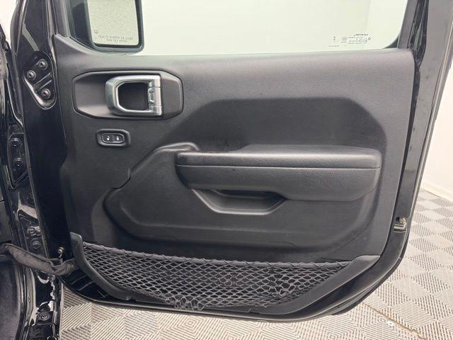 used 2023 Jeep Gladiator car, priced at $26,385