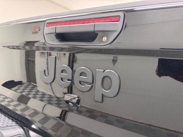 used 2023 Jeep Gladiator car, priced at $26,385