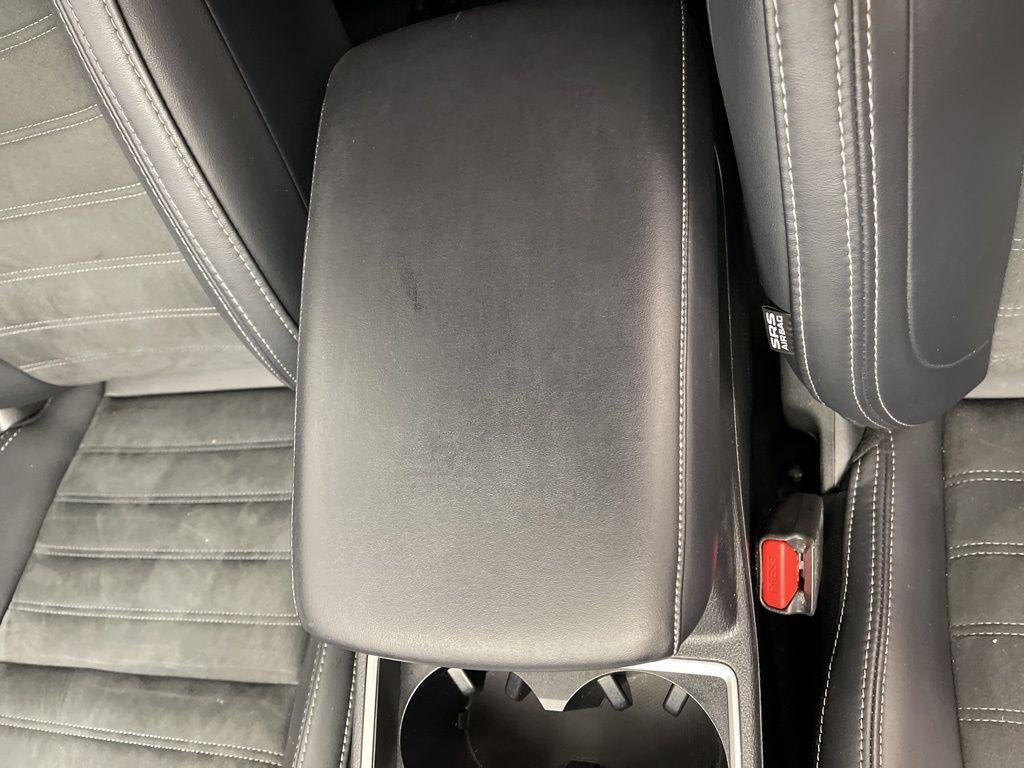 used 2024 Mitsubishi Outlander car, priced at $22,895