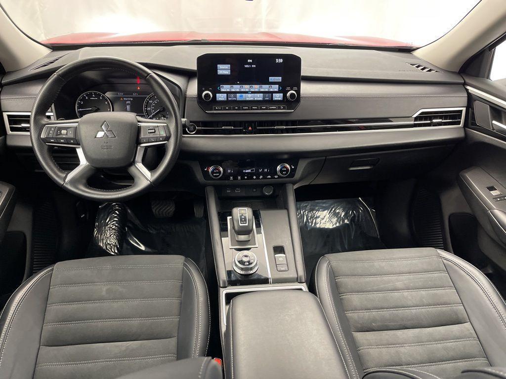 used 2024 Mitsubishi Outlander car, priced at $22,895