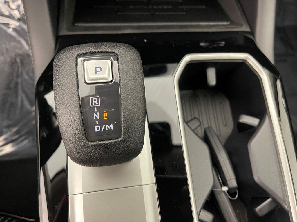 new 2025 Mitsubishi Outlander car, priced at $29,985