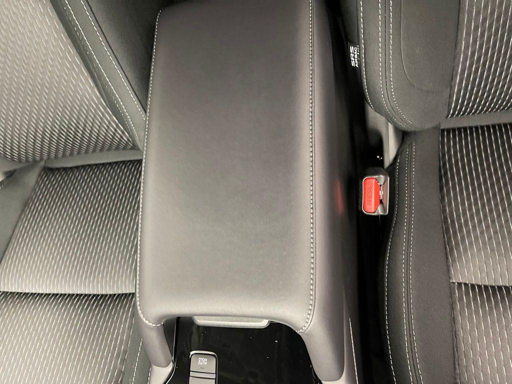 new 2025 Mitsubishi Outlander car, priced at $29,985