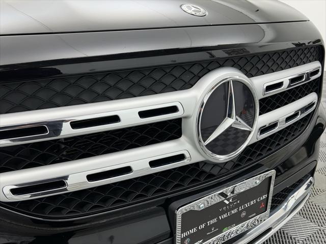 used 2020 Mercedes-Benz GLB 250 car, priced at $25,895