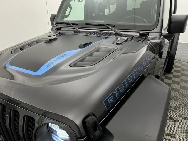 used 2021 Jeep Wrangler Unlimited car, priced at $35,985