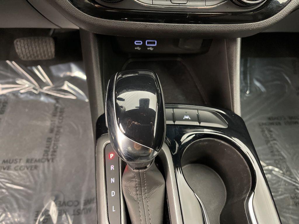 used 2024 Buick Envista car, priced at $23,795