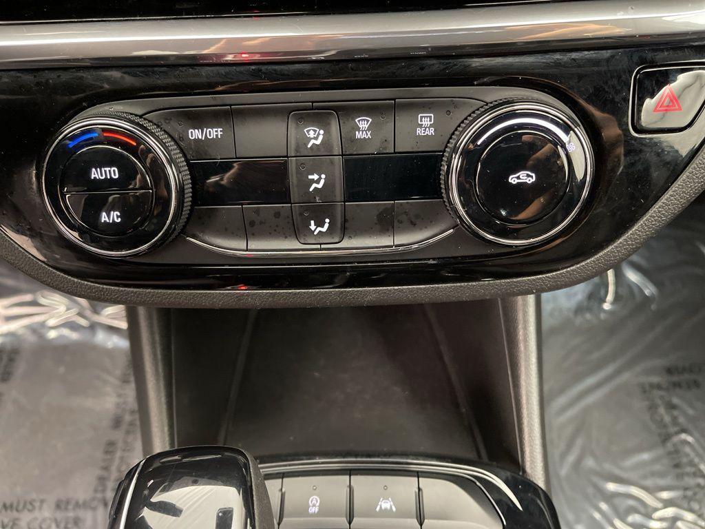 used 2024 Buick Envista car, priced at $23,795