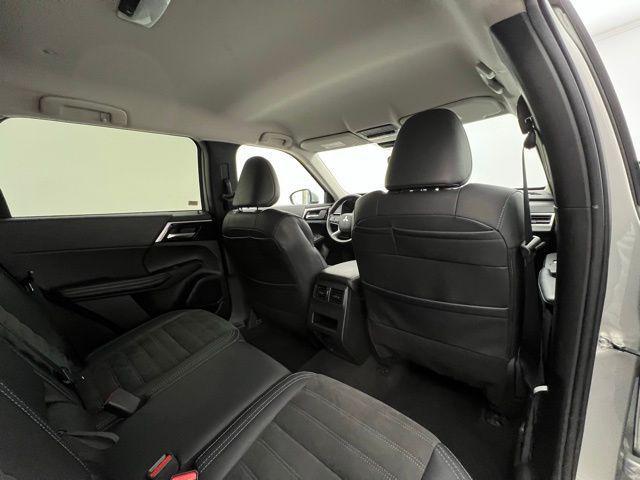 used 2024 Mitsubishi Outlander car, priced at $24,985