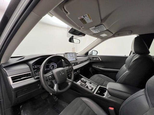 used 2024 Mitsubishi Outlander car, priced at $24,985