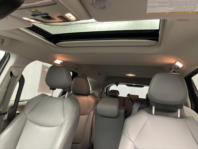 used 2023 Toyota Sienna car, priced at $38,595