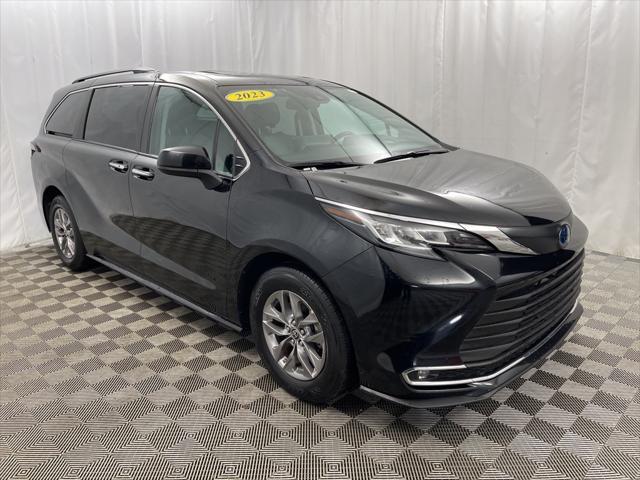 used 2023 Toyota Sienna car, priced at $38,595