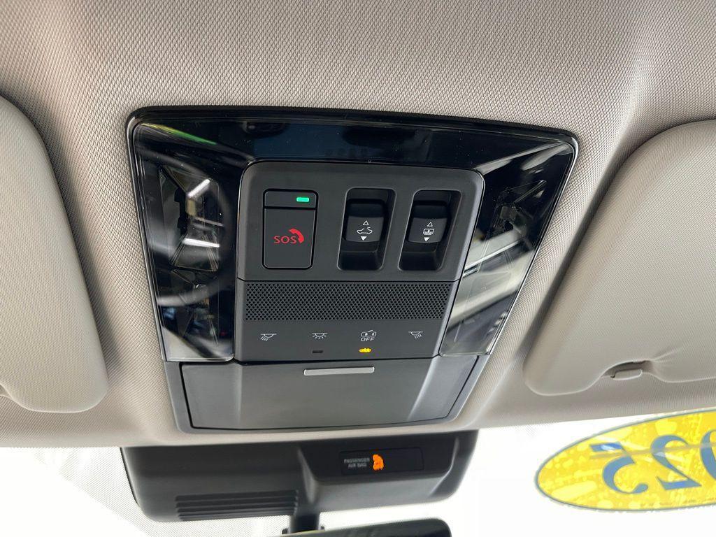 new 2025 Mitsubishi Outlander car, priced at $37,255