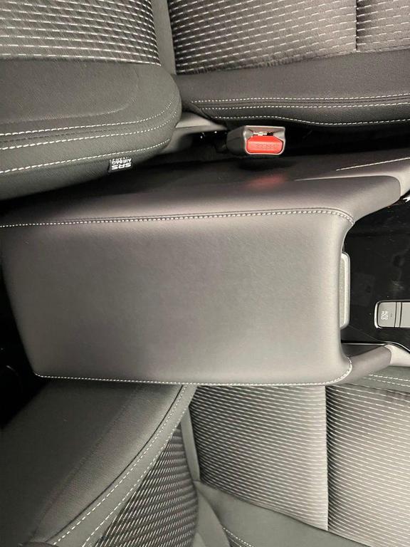 new 2025 Mitsubishi Outlander car, priced at $32,315