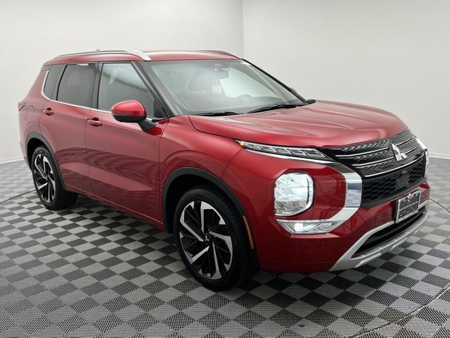 used 2022 Mitsubishi Outlander car, priced at $22,885