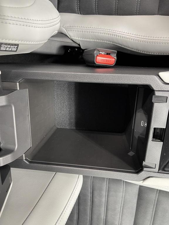 new 2025 Mitsubishi Outlander car, priced at $37,795